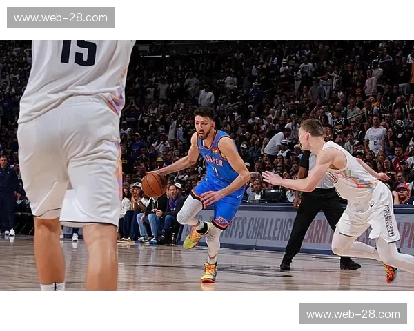 霍姆格伦增肌效果明显 雷霆内线对抗能力获数据提升印证